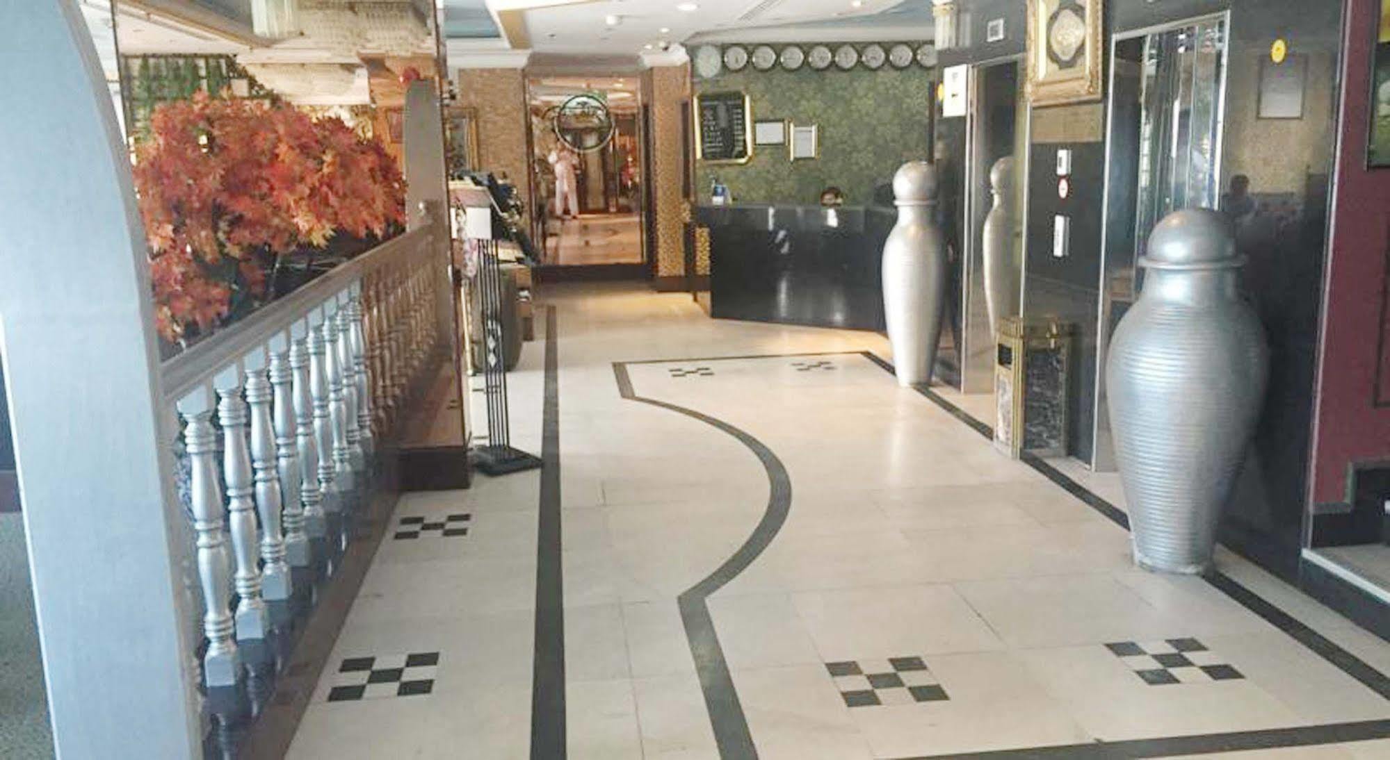 Royal Garden Hotel Dubaj Exteriér fotografie